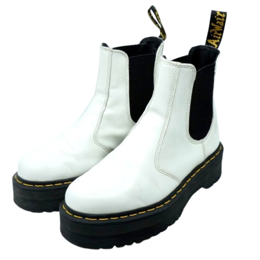 DR MARTENS~2976 Smooth Leather Platform Chelsea Boots~WHITE & BLACK Women's 7